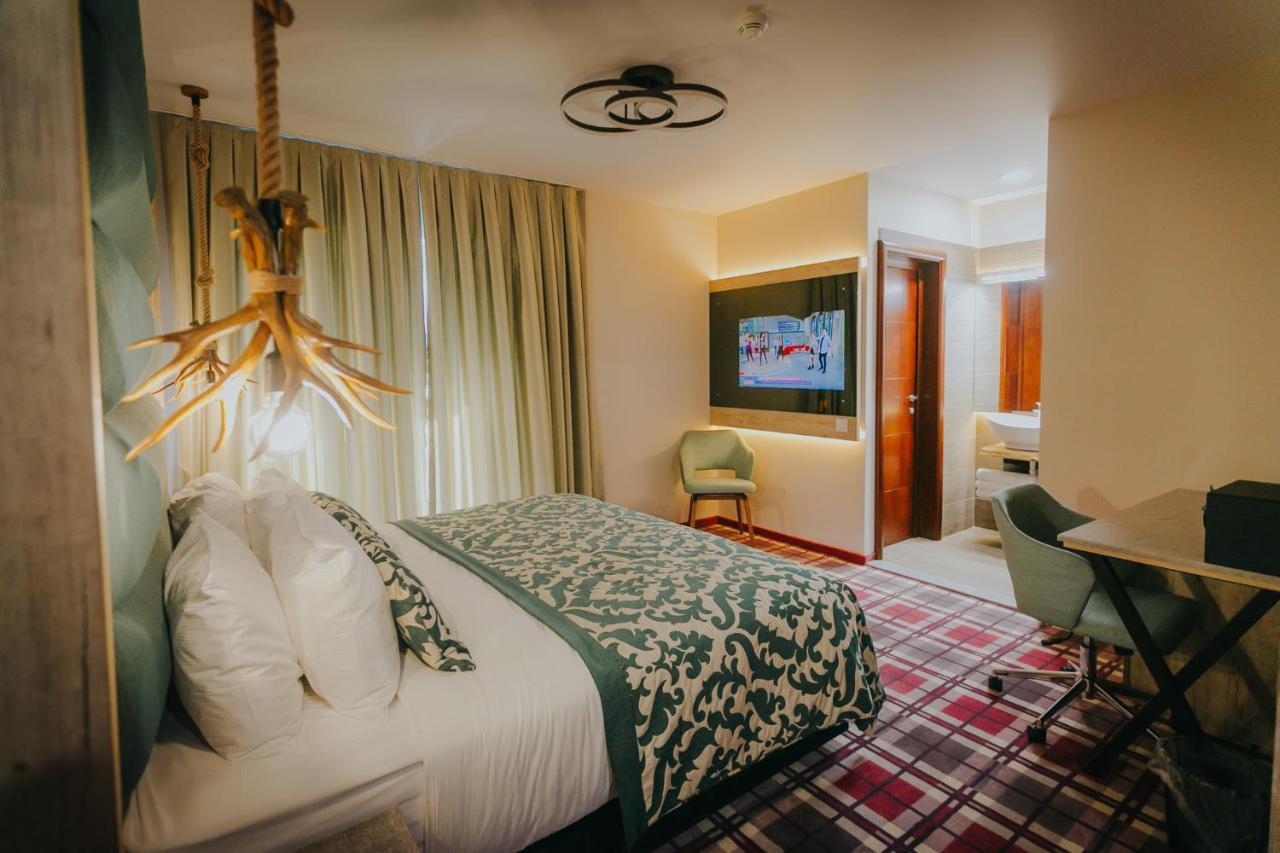 Lostrita - Pastravarie, Hotel & Spa بايا ماري المظهر الخارجي الصورة